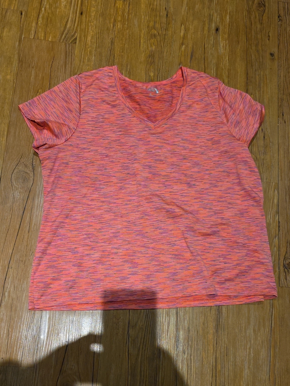 Women's Coral Space-Dye V-Neck Tee
